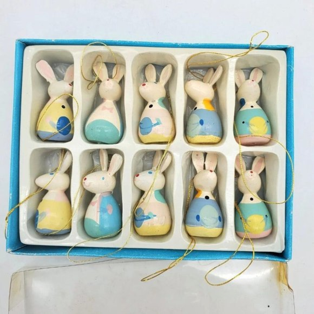 VTG‎ Lot of 12 Miniature Easter Tree Ornaments Bunny Wood Figurines 1.5" Painted